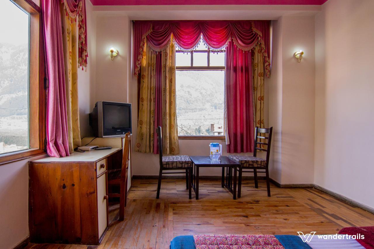 Flamingo Resort Manali  Exterior photo