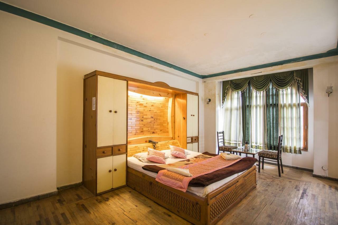 Flamingo Resort Manali  Exterior photo